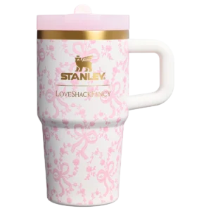 Stanley x LoveShackFancy Holiday Quencher ProTour Tumbler 591ml Coquette Bow Chantilly