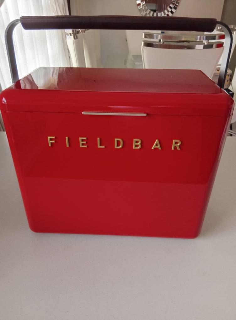Fieldbar 10L Drinks Box in Lobster Red