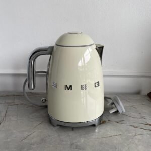New and Original Cream Smeg 1.7L Kettle