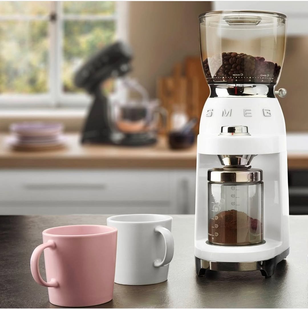 New White 50s Smeg Coffee Grinder 350g