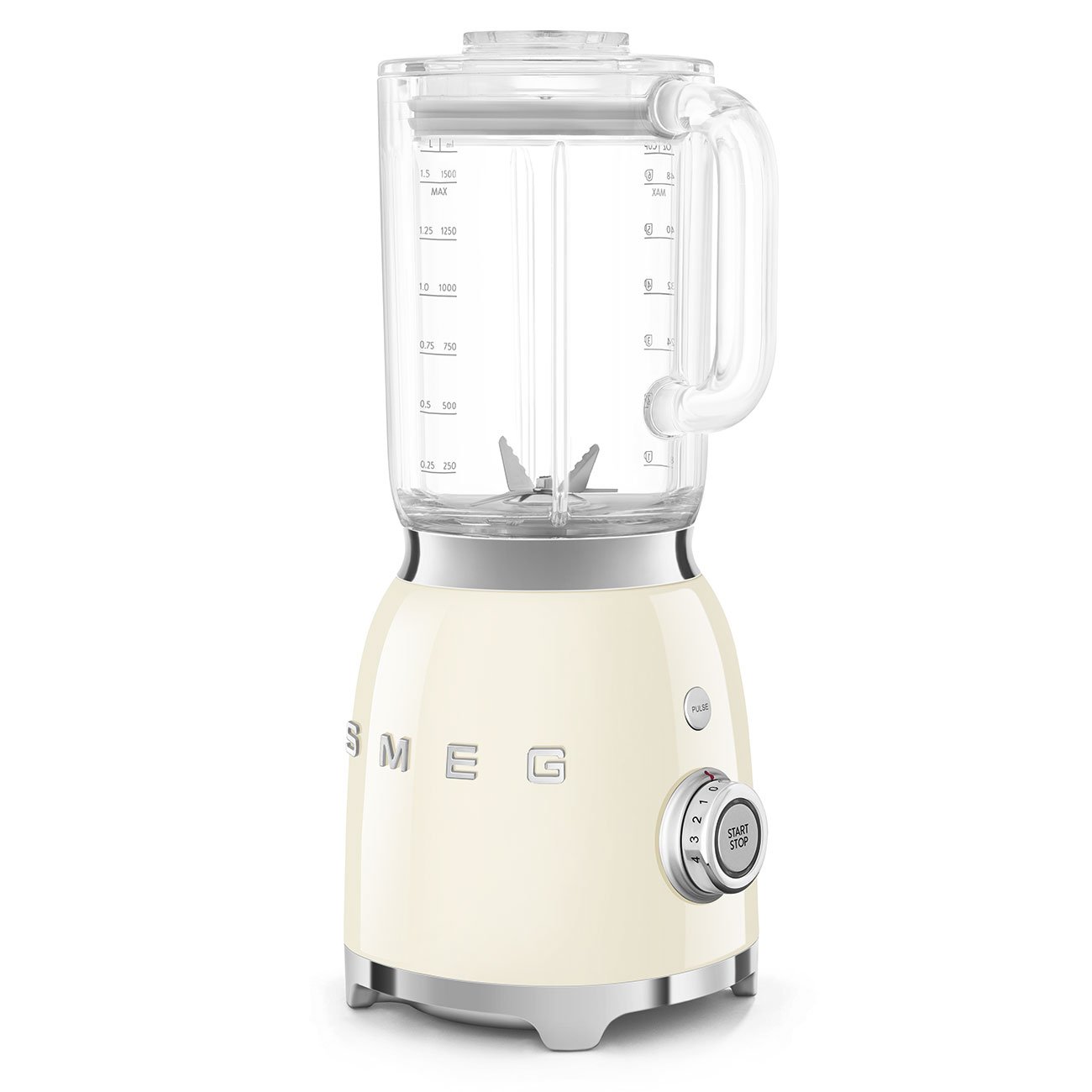 SMEG BLF03 Cream Retro Jug Blender view 3