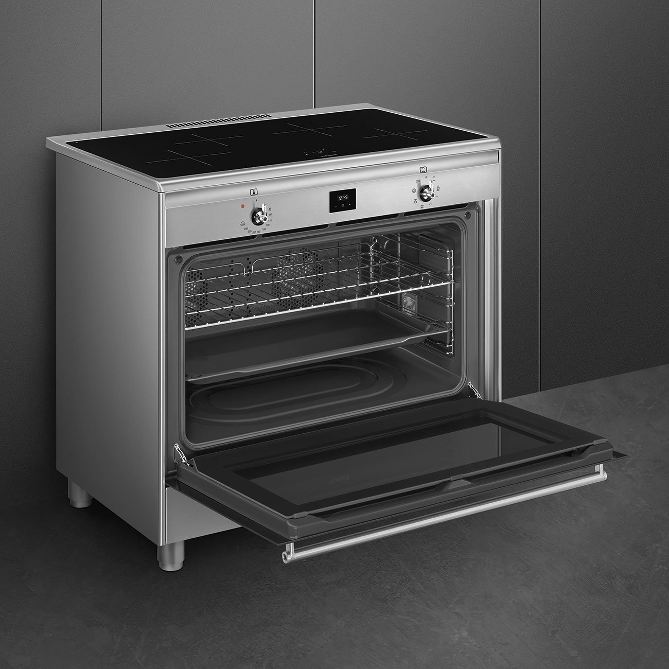 SMEG 90cm Stainless Steel Induction Cooker view 3