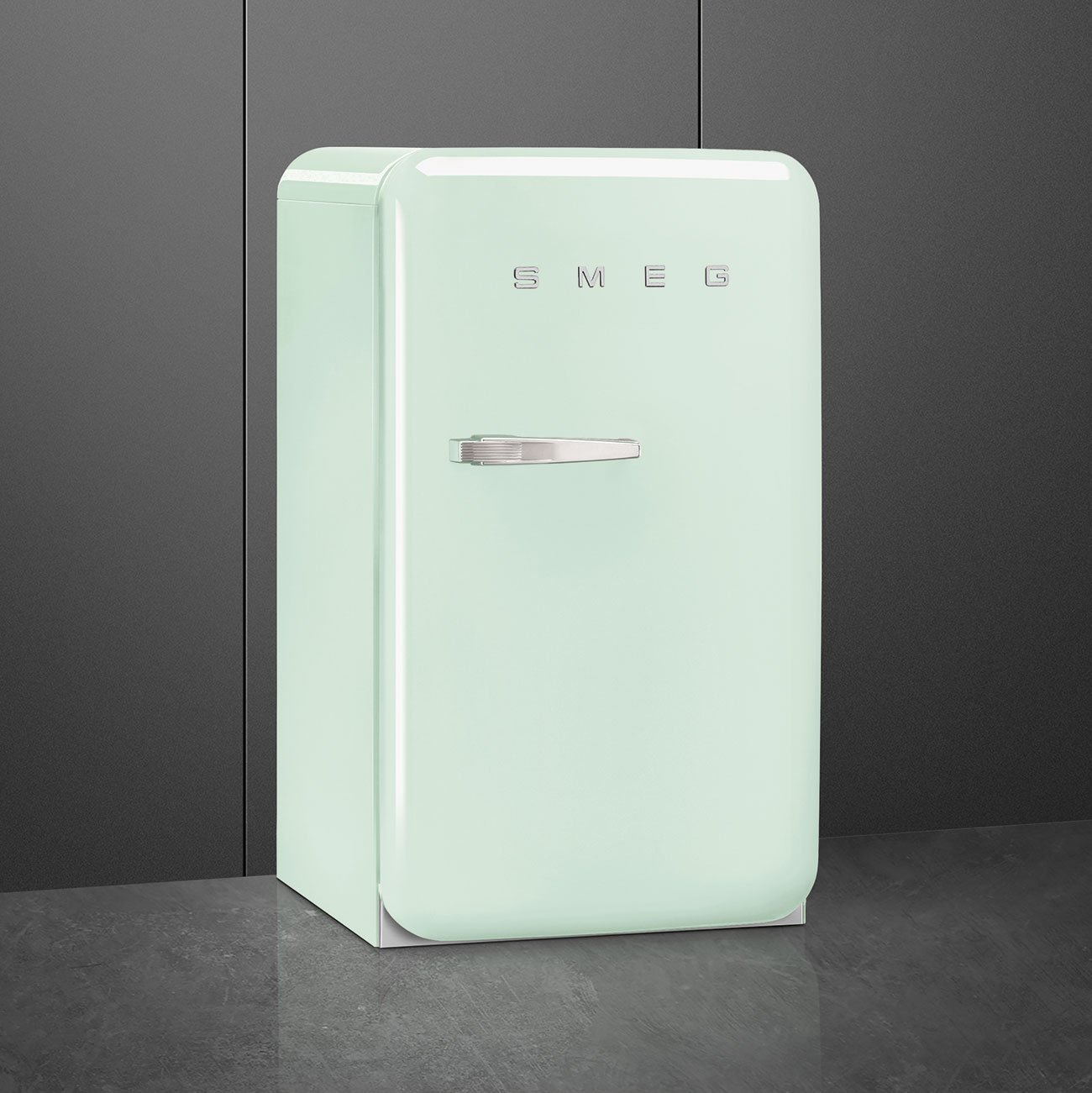 Smeg FAB10HRPG5 Pastel green Minibar Refrigerator, view 3