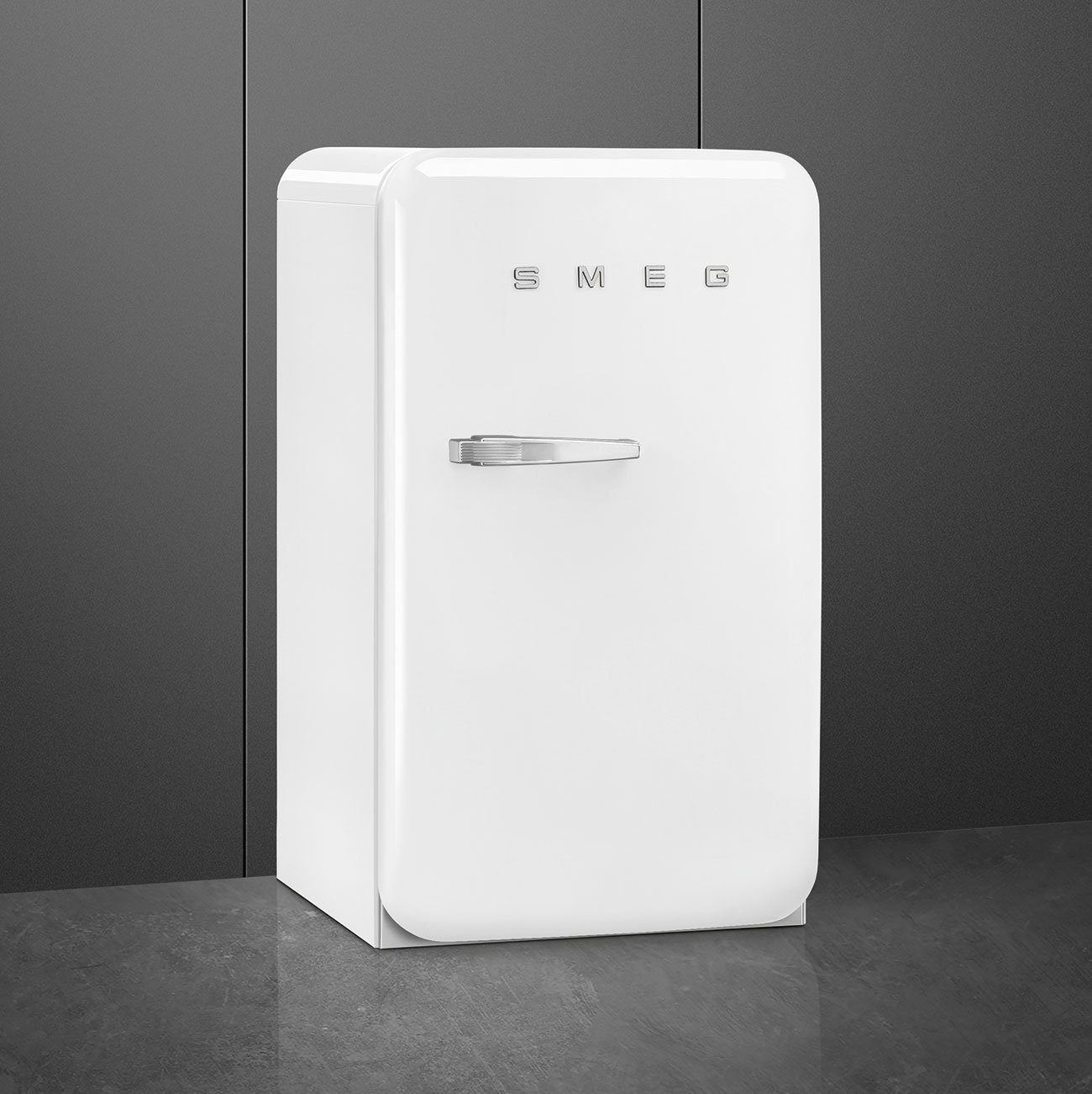Smeg FAB10HRWH5 White Minibar Refrigerator, view 3