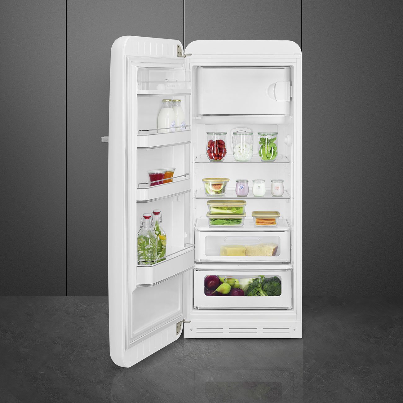 Smeg FAB28LWH6 White Free standing refrigerator, view 3
