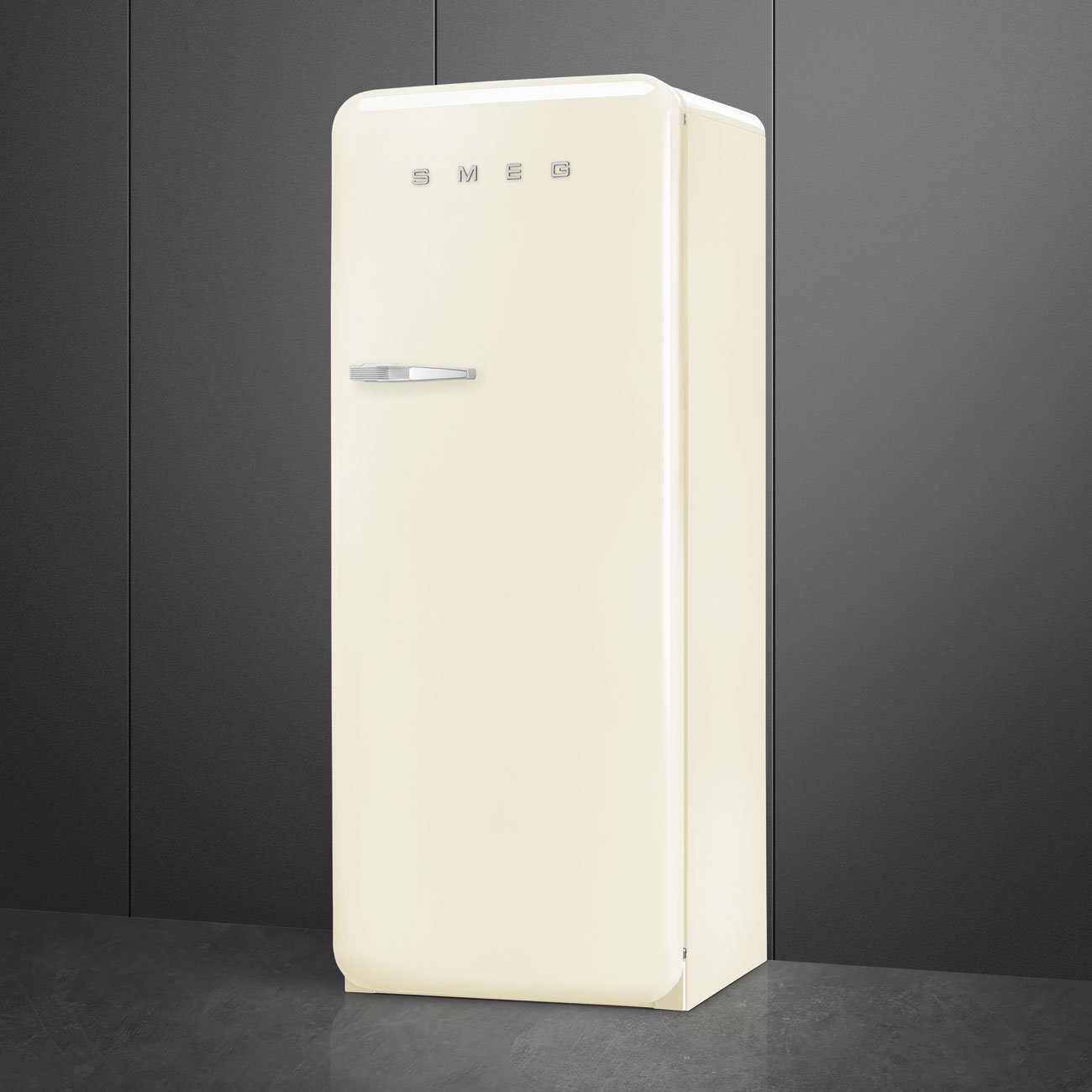 Smeg FAB28RCR6 Cream Free standing refrigerator, view 3
