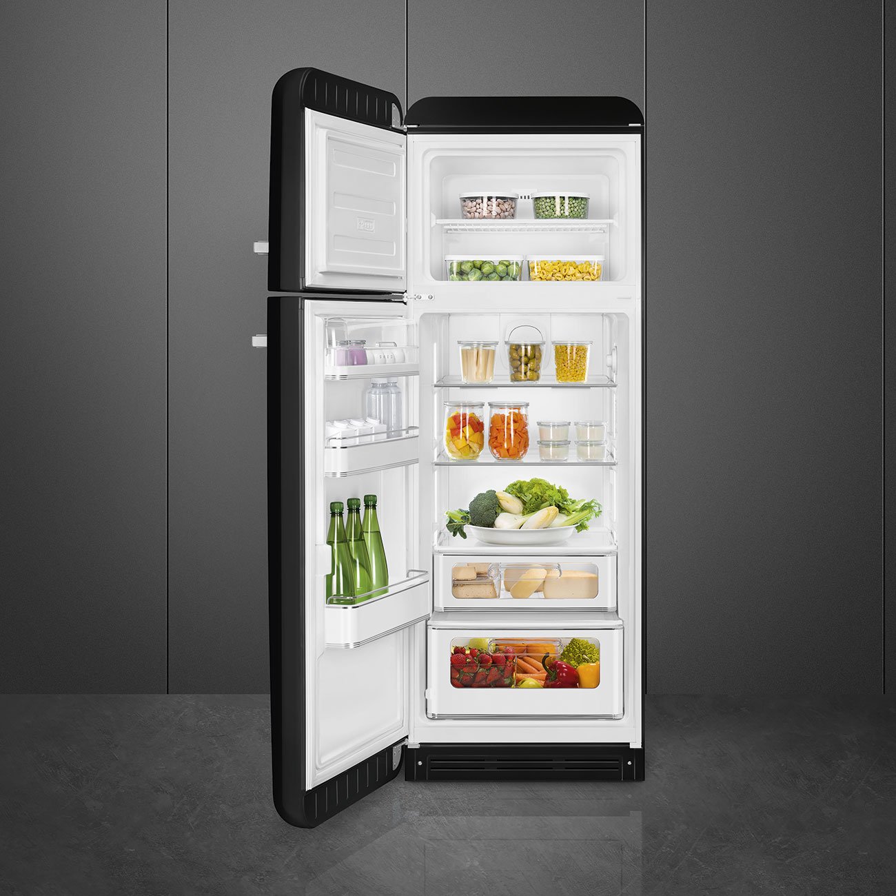 Smeg FAB30LBL5 Black Free standing refrigerator, view 2