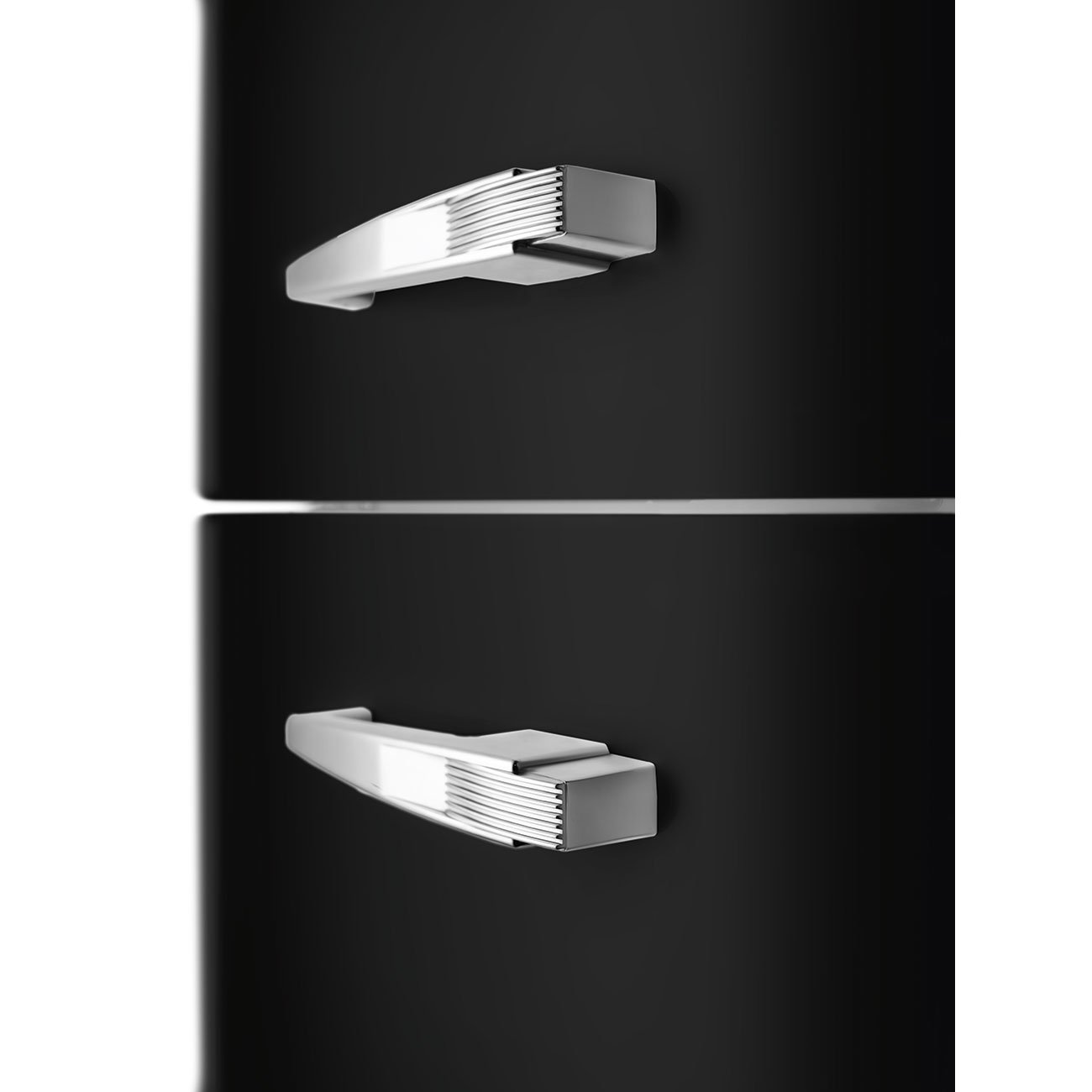 Smeg FAB30LBL5 Black Free standing refrigerator, view 3