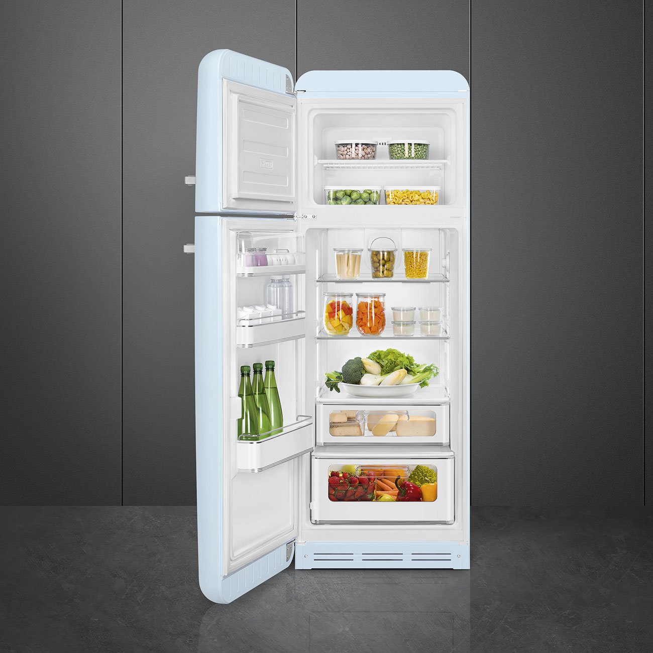Smeg FAB30LPB6 Pastel blue Free standing refrigerator, view 3