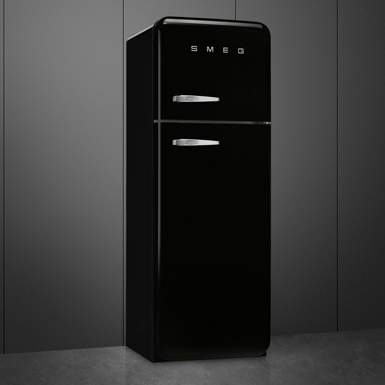 Smeg FAB30RBL5 Black Free standing refrigerator, view 3
