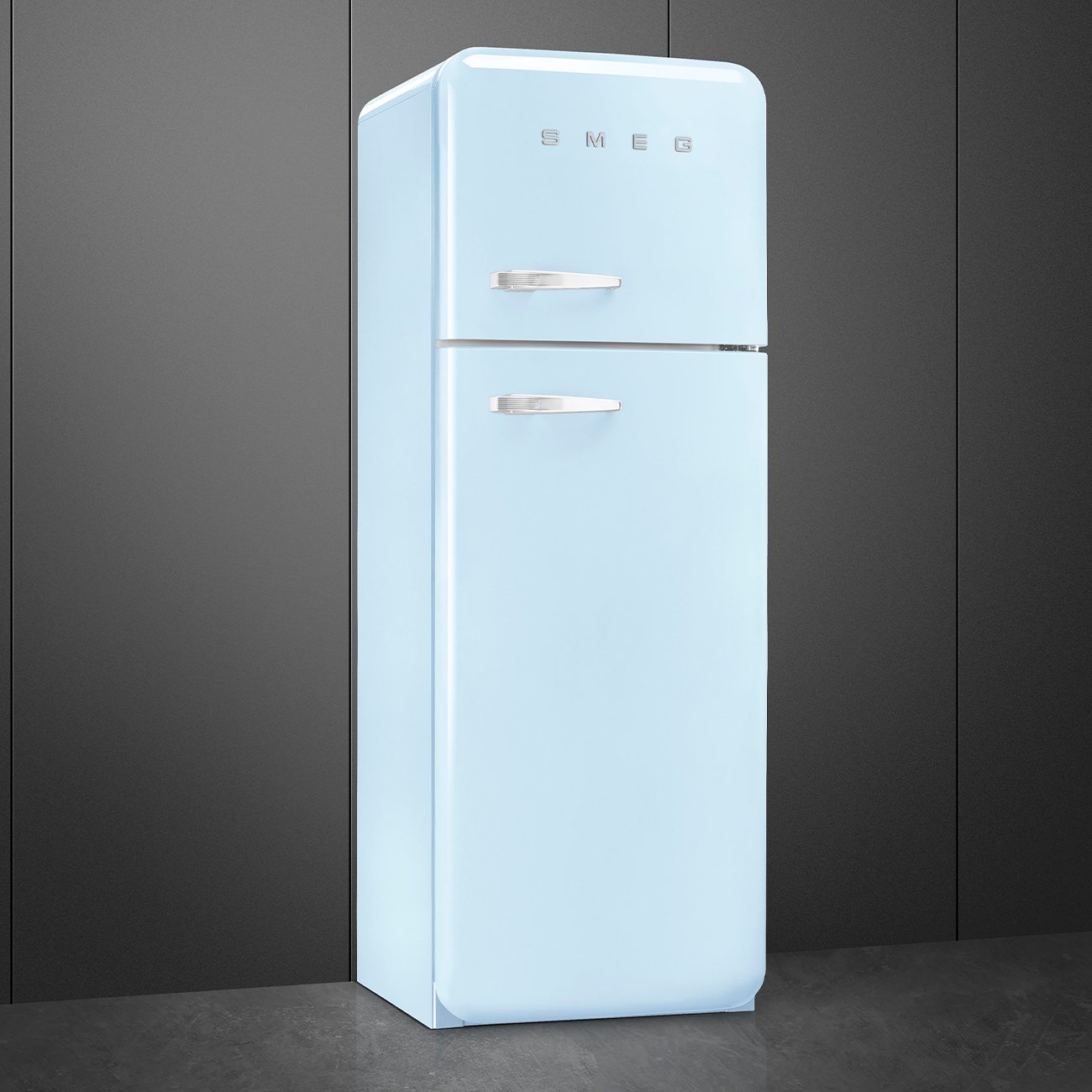 Smeg FAB30RPB5 Pastel blue Free standing refrigerator, view 3
