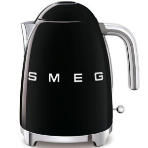SMEG Black Kettle 1.7L