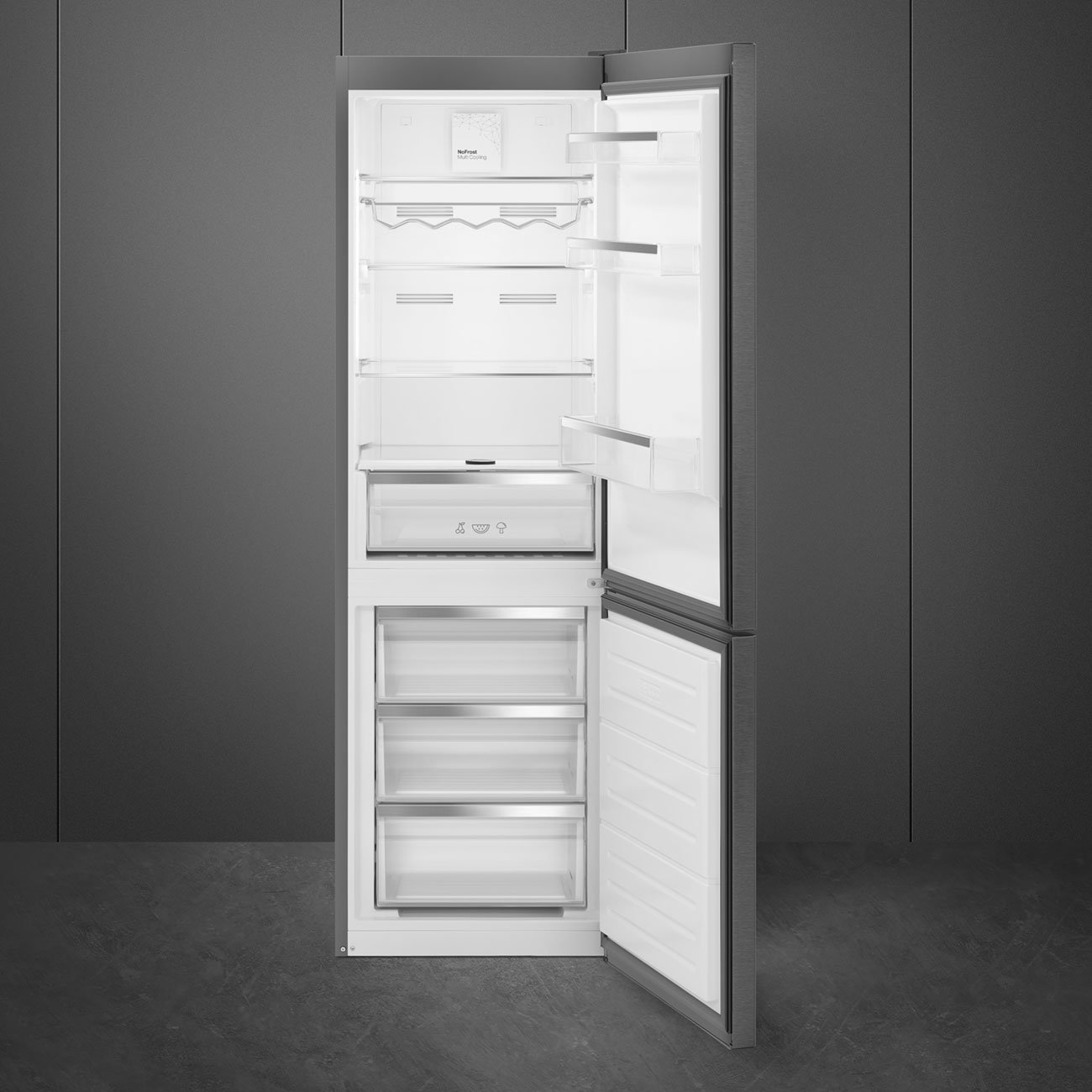 Smeg RC33KNZA Free standing refrigerator, view 2