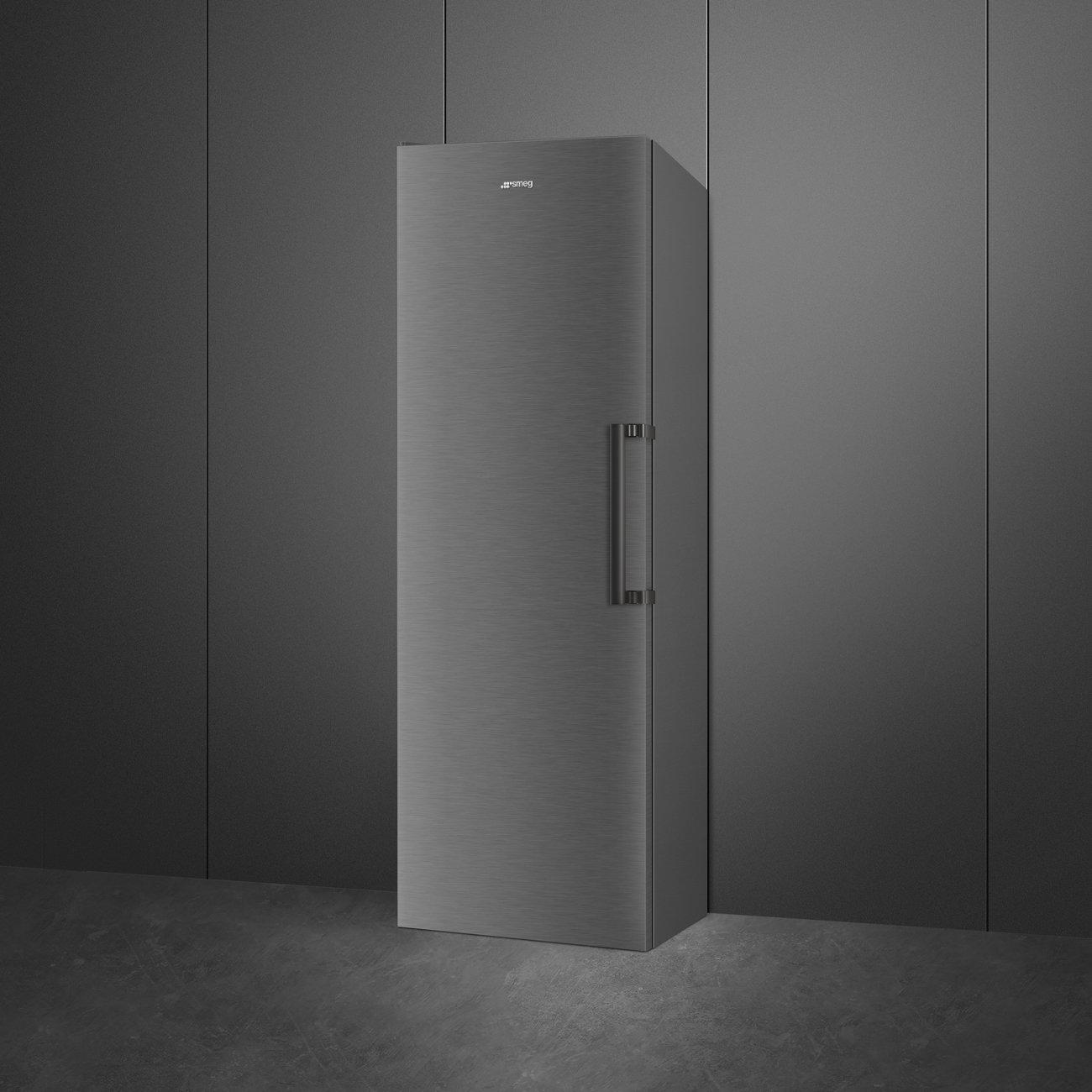 SMEG RF28KNZA Free-Standing Freezer view 2