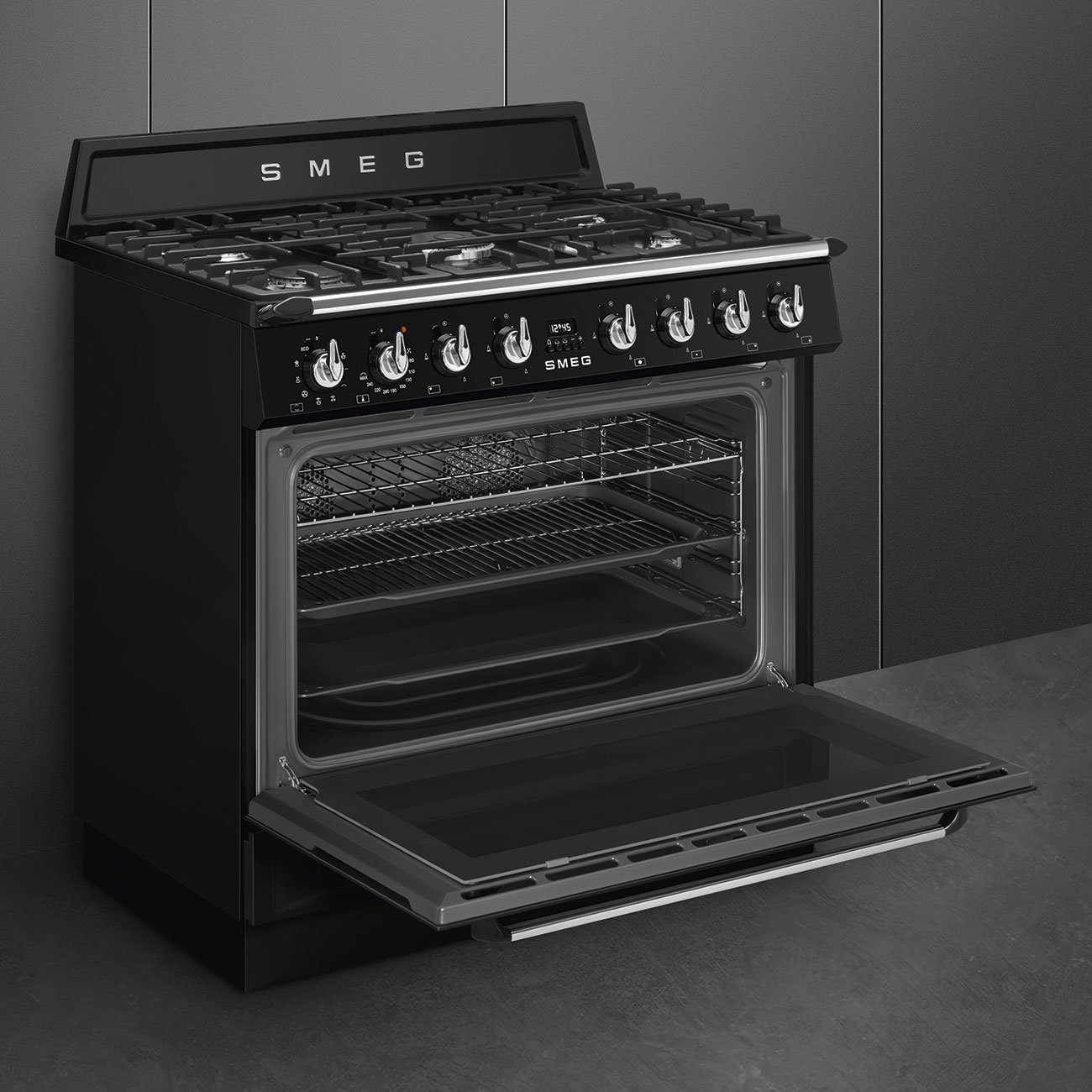 SMEG Victoria 90cm Black Gas Electric Cooker view 4